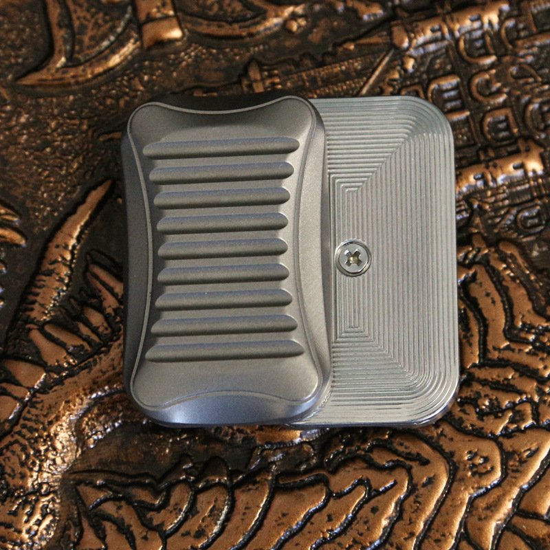 Titanium Magnet Slider EDC - Image 2